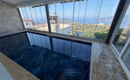 Villa Hola